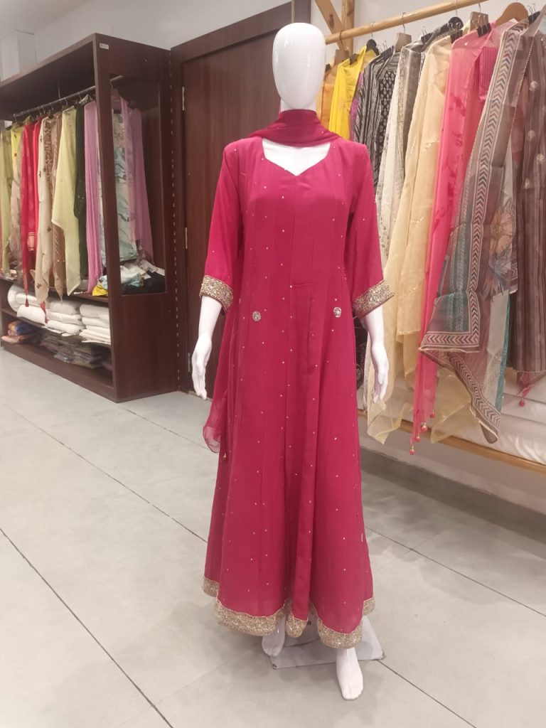 Flowy fabrics like Georgette, Crepe, and Organza are destined to become Anarkalis. Because sarees provide so much length, you can achieve a massive "ghera" (flare) that is hard to get with standard store-bought fabric.